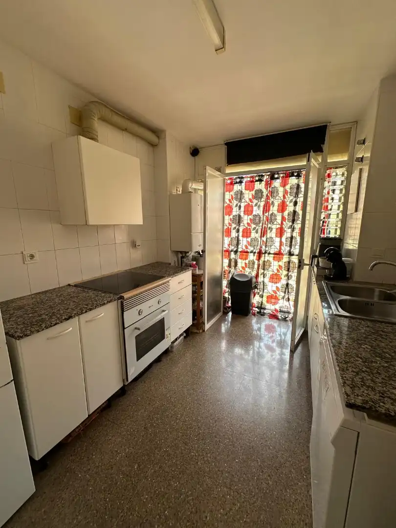 Cocina de Piso en venta en Sallent con Calefacción y Trastero