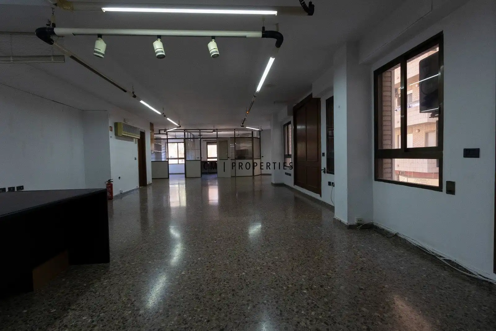 Oficina en venda en Sagunto / Sagunt amb Aire condicionat i Calefacció