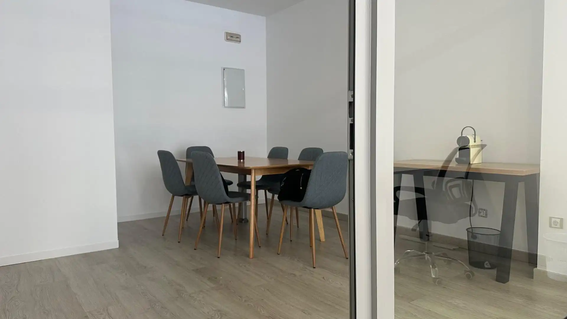 Comedor de Oficina de alquiler en Vilagarcía de Arousa con Aire acondicionado y Calefacción