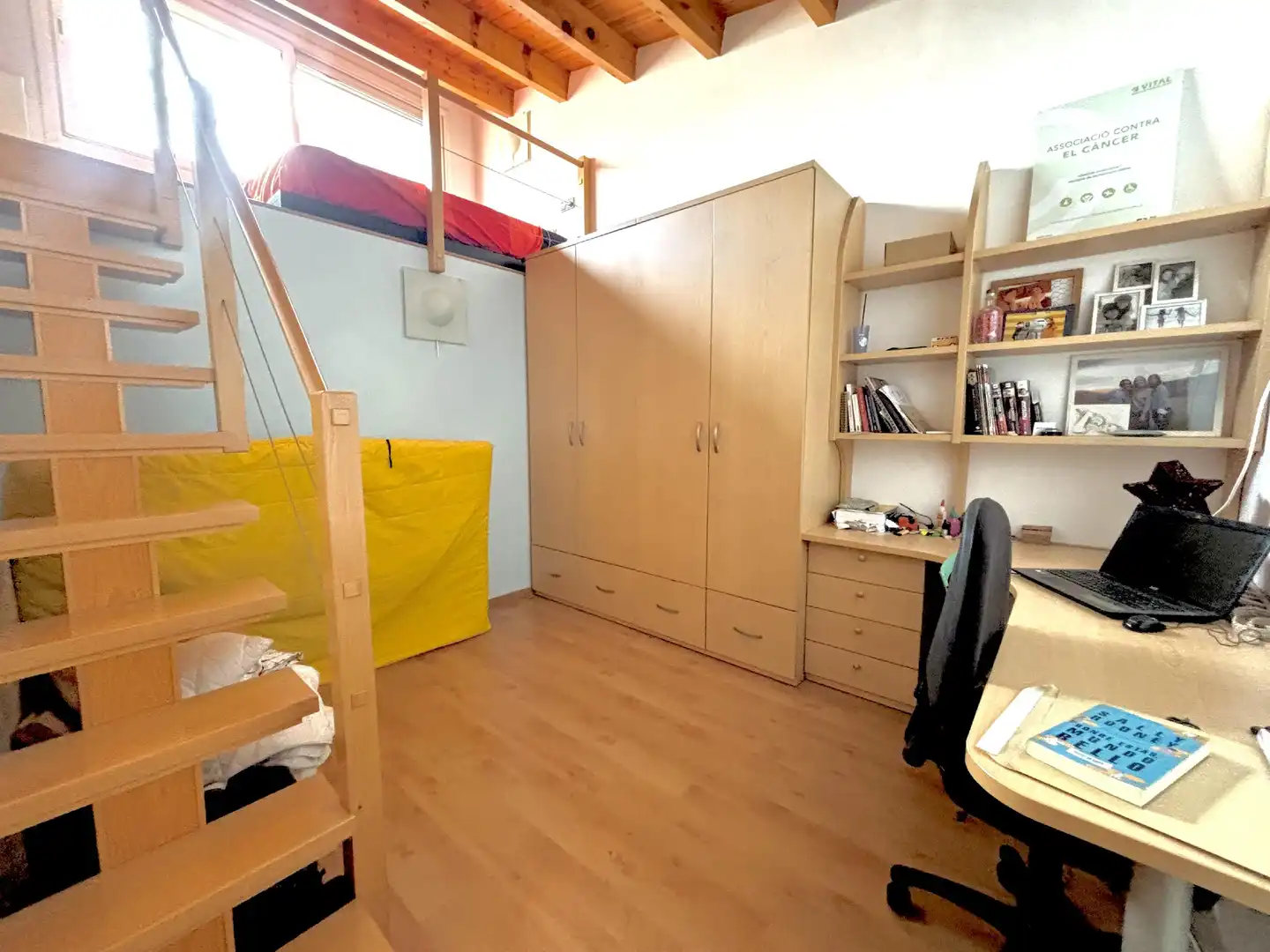 Casa aparellada en venda a Centre - Sant Oleguer, imagen 17