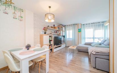 Living room of Flat for sale in Fuenlabrada  with Air Conditioner, Heating and Terrace