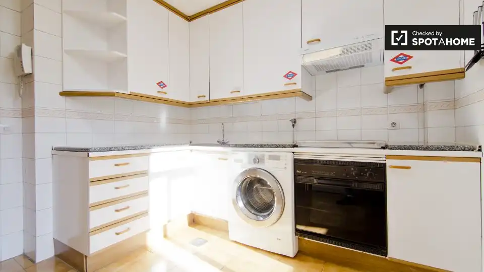 Room in Madrid, Madrid