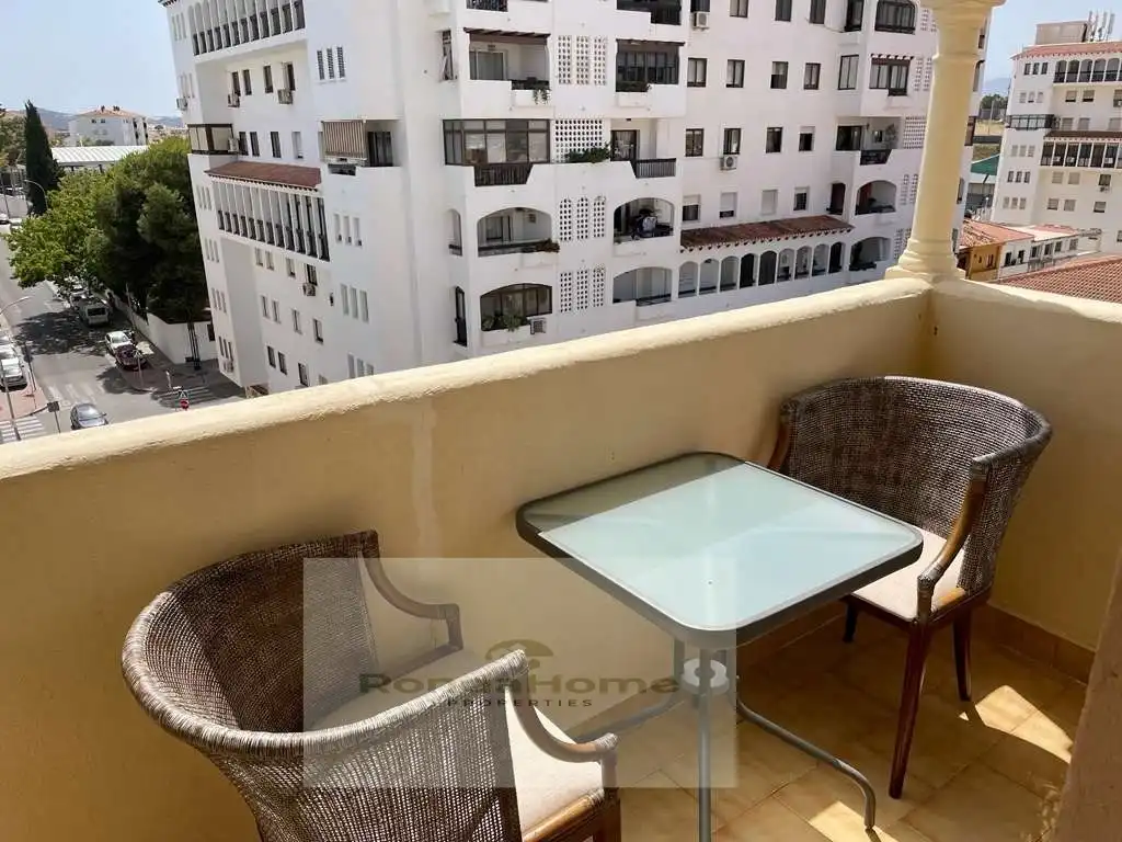 Flat for rent in Calle Feria De Abril, Centro ciudad