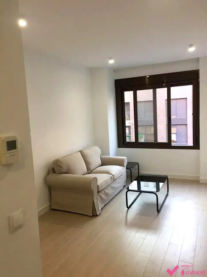 Studio to rent in Calle Salado, imagen 3