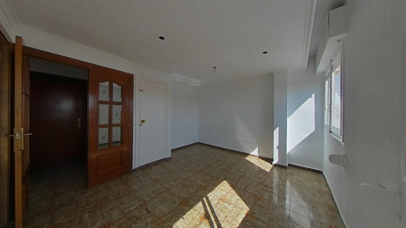 Flat for sale in Elda