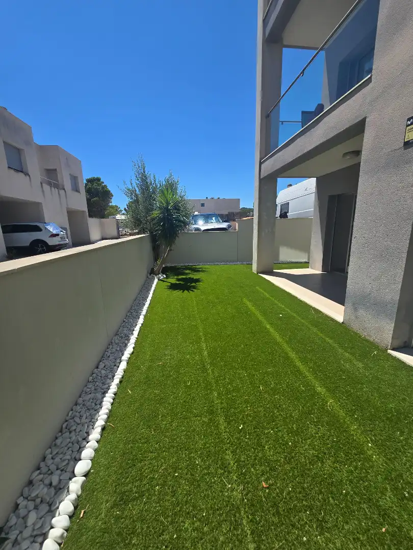Terrasse von Wohnung zum Verkauf in Vandellòs i l'Hospitalet de l'Infant mit Klimaanlage, Heizung und Privatgarten