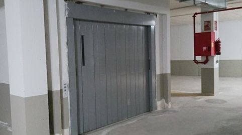 Foto 5 de Garaje en venta en Calle del Arenal, Azucaica, Toledo Capital