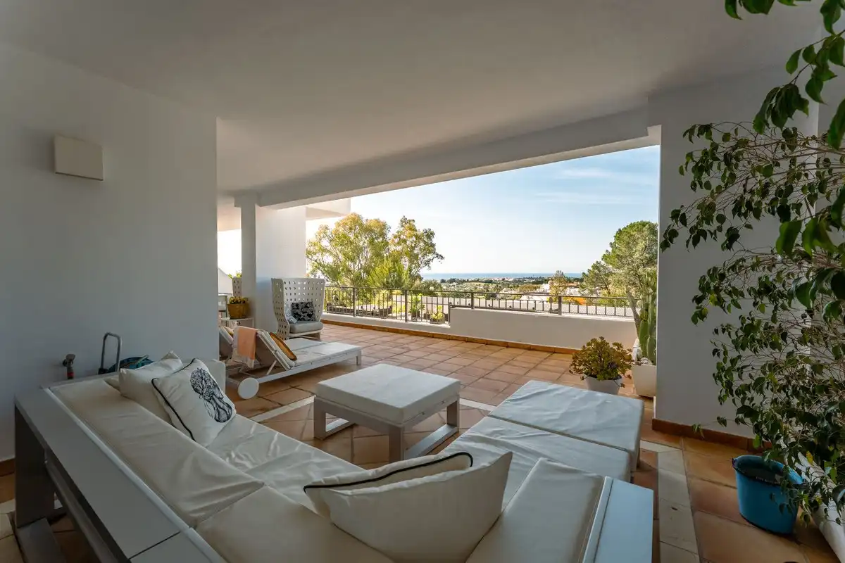 Terrassa de Apartament en venda en Benahavís amb Alarma