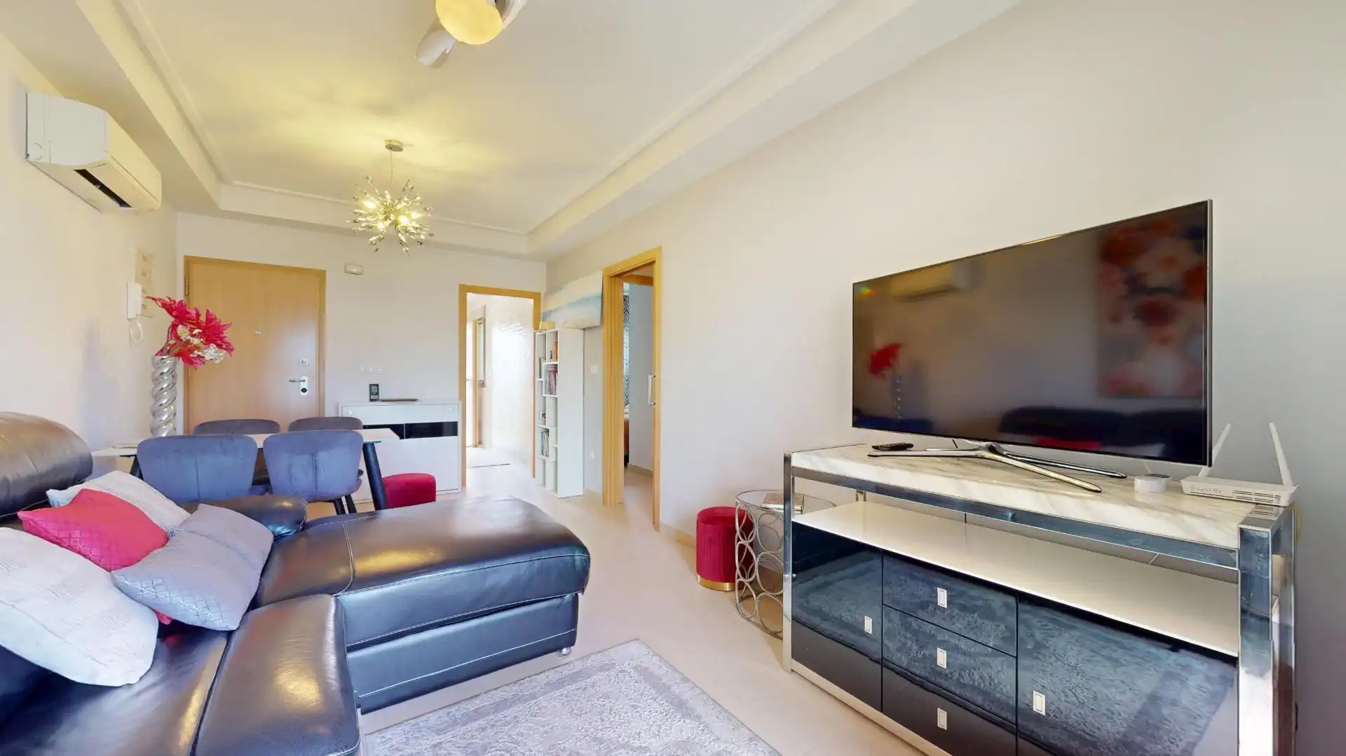 Sala d'estar de Àtic en venda en Pilar de la Horadada amb Aire condicionat, Terrassa i Moblat