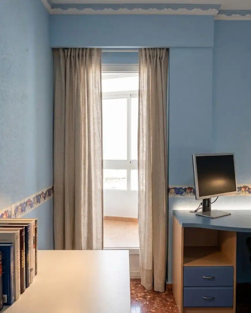 Schlafzimmer von Maisonette zum Verkauf in Xirivella mit Balkon