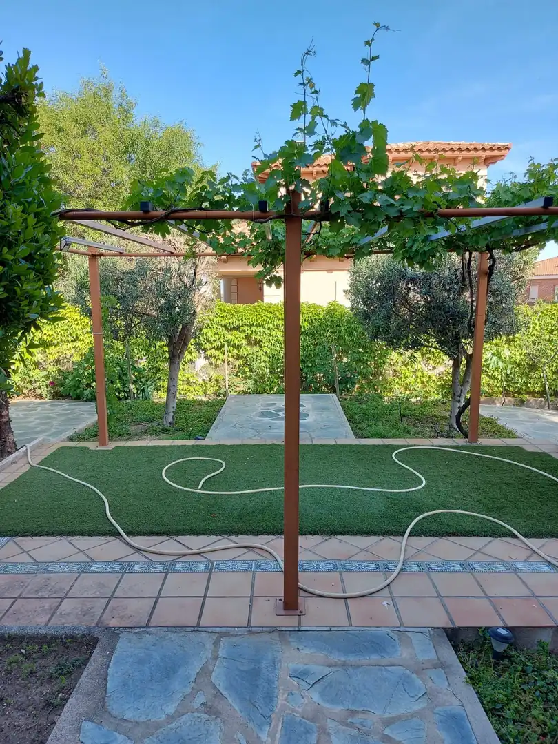 Garden of Houses for sale in Navas del Rey  with Heating