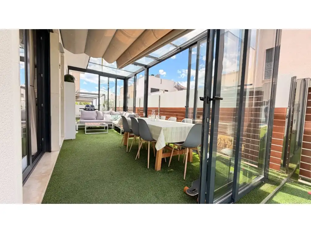 House with pool for sale in Calle Maite Pagazaurtundua Ruiz, imagen 7