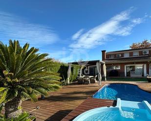 Jardí de Casa o xalet en venda en Calafell amb Aire condicionat, Calefacció i Terrassa