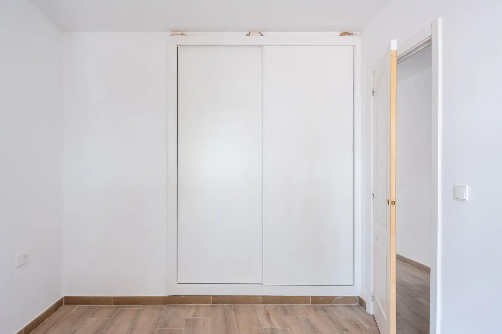 Dormitori de Apartament en venda en Fuengirola amb Terrassa