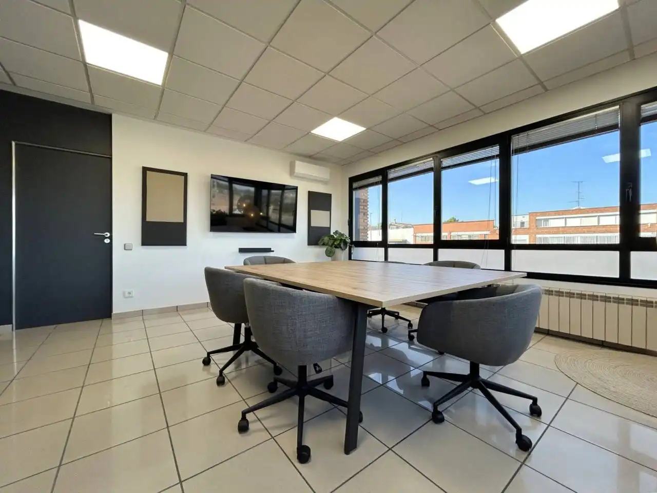 Büro zur Miete in Sant Salvador de Guardiola mit Klimaanlage und Alarm