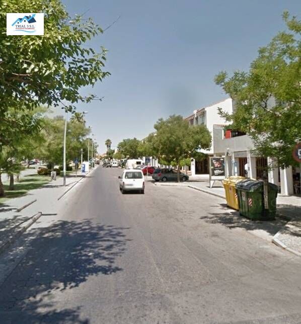 Vista exterior de Garatge en venda en Jerez de la Frontera