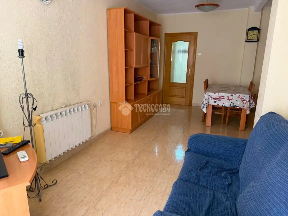 Sala d'estar de Pis en venda en Valencia amb Aire condicionat i Balcó