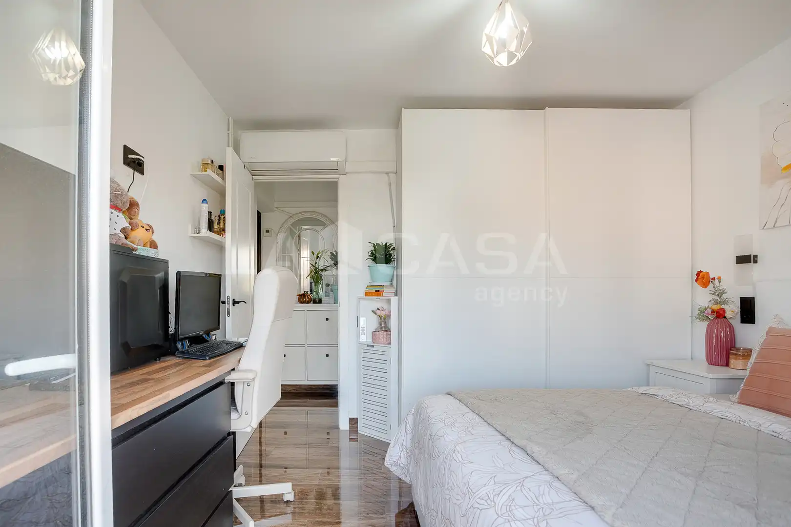 Habitación de Piso en venta en L'Hospitalet de Llobregat con Balcón