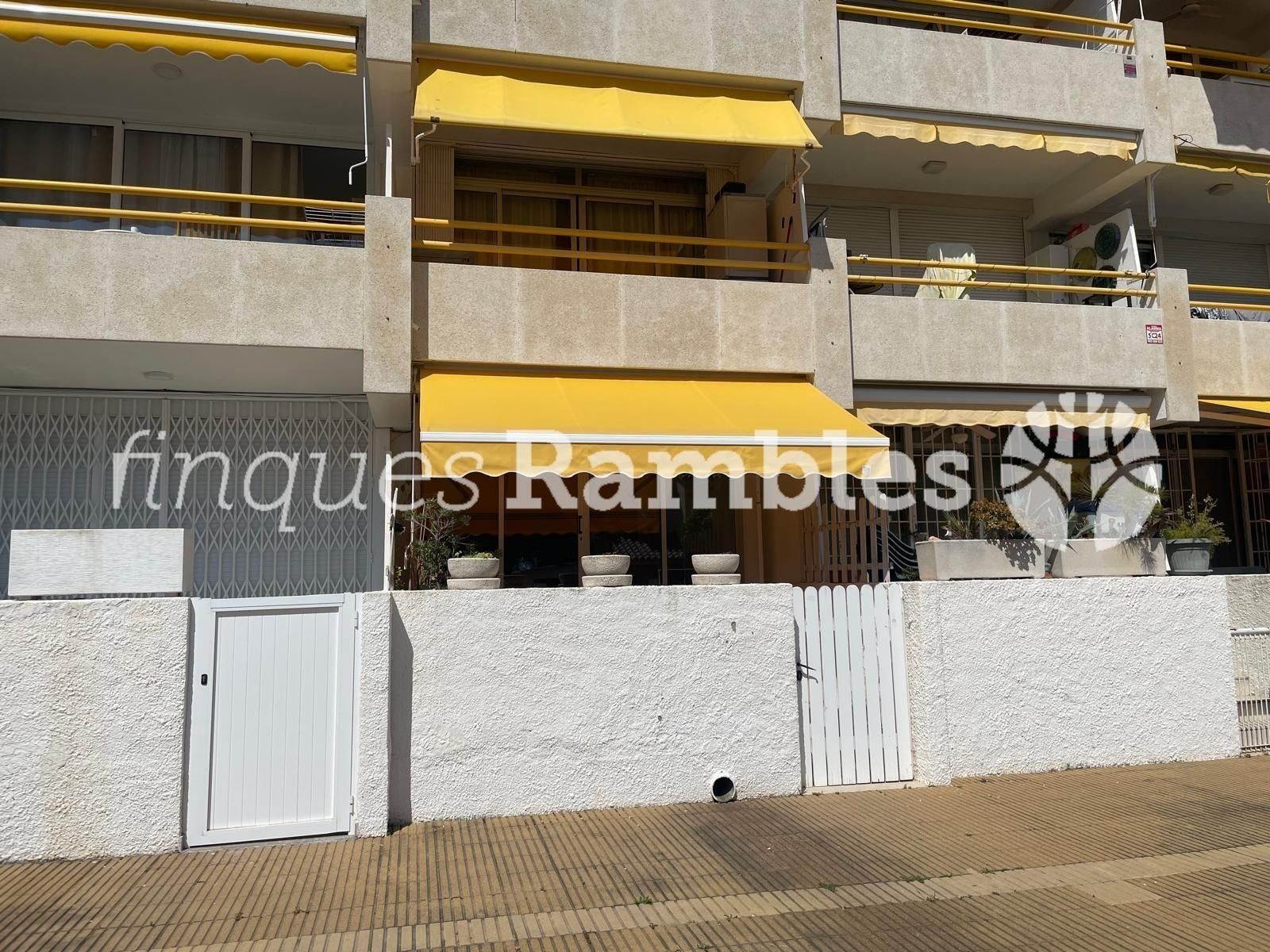 Vista exterior de Dúplex en venda en Salou amb Terrassa