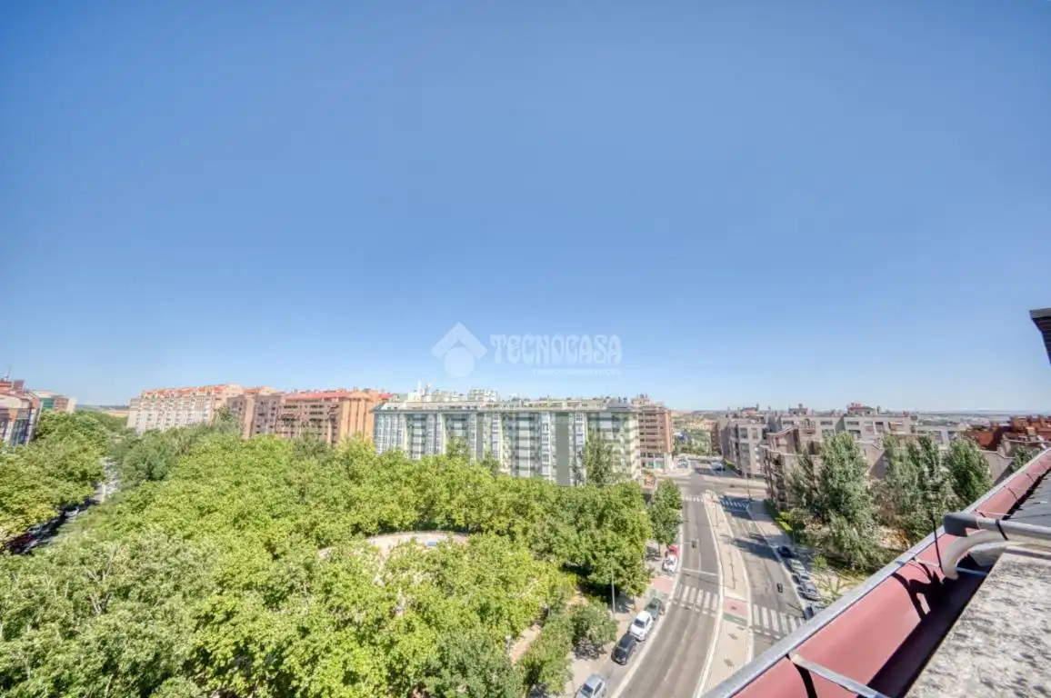 Schlafzimmer von Wohnung zum Verkauf in Valladolid mit Heizung und Terrasse