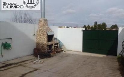 Single-family semi-detached for sale in Casas de Juan Núñez  with Terrace and Balcony