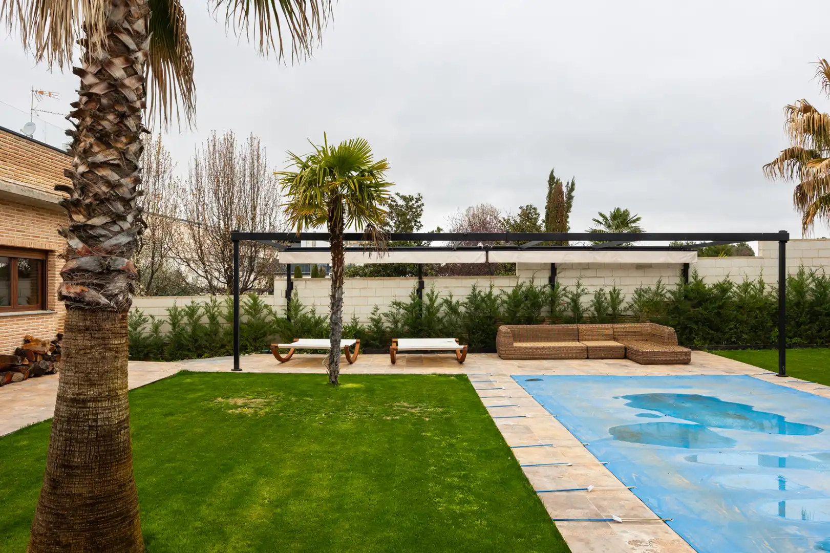 Piscina de Casa o chalet en venta en Layos con Aire acondicionado, Calefacción y Jardín privado