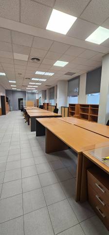 Local comercial en Alquiler en zumalakarregi 17 en Burtzeña