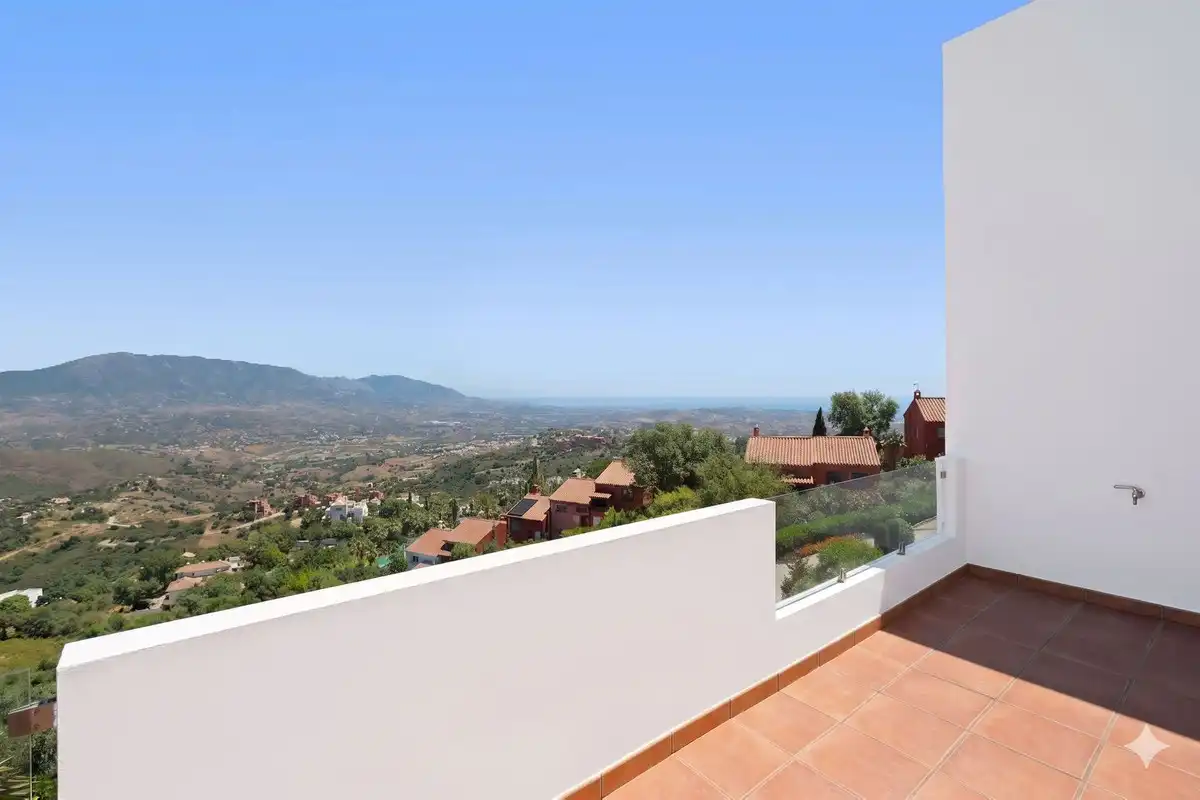 Terraza de Ático en venta en Ojén con Aire acondicionado, Calefacción y Terraza