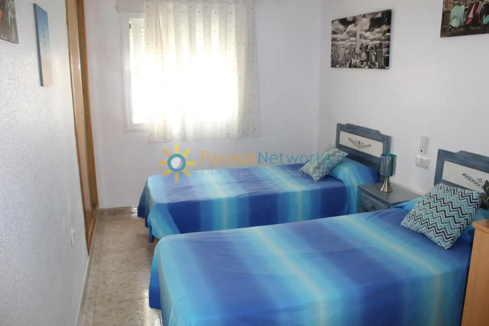 Habitación de Apartamento de alquiler en Dénia con Terraza, Amueblado y Balcón