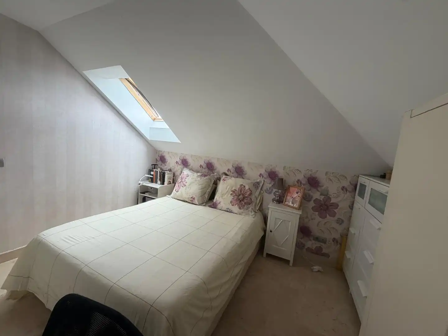 Schlafzimmer von Maisonette zum Verkauf in Torrelodones mit Heizung, Balkon und Gemeinschaftspool