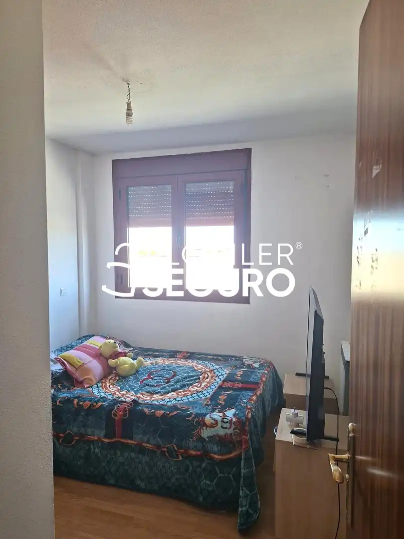 Schlafzimmer von Wohnung zur Miete in Ocaña mit Heizung und Möbliert