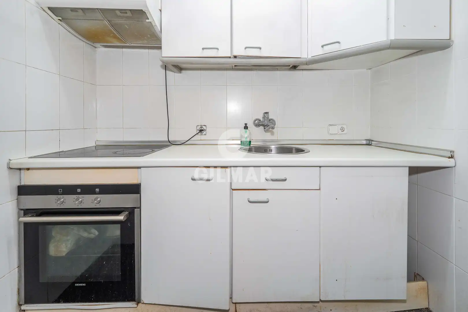 Cocina de Apartamento en venta en Madrid con Calefacción