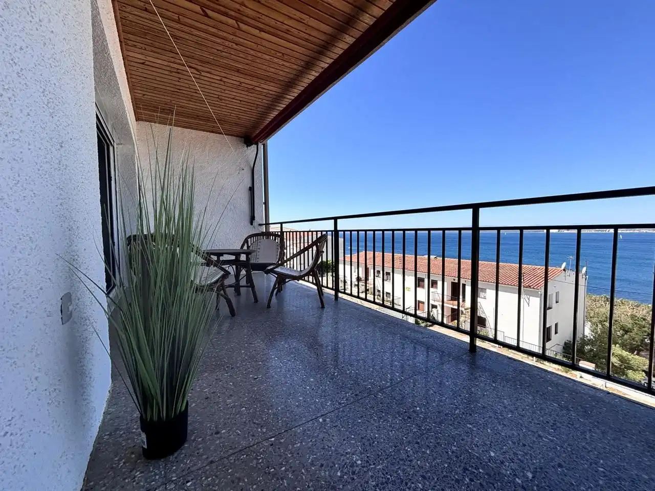 Balcony of Flat for sale in Roses  with Terrace and Furnished