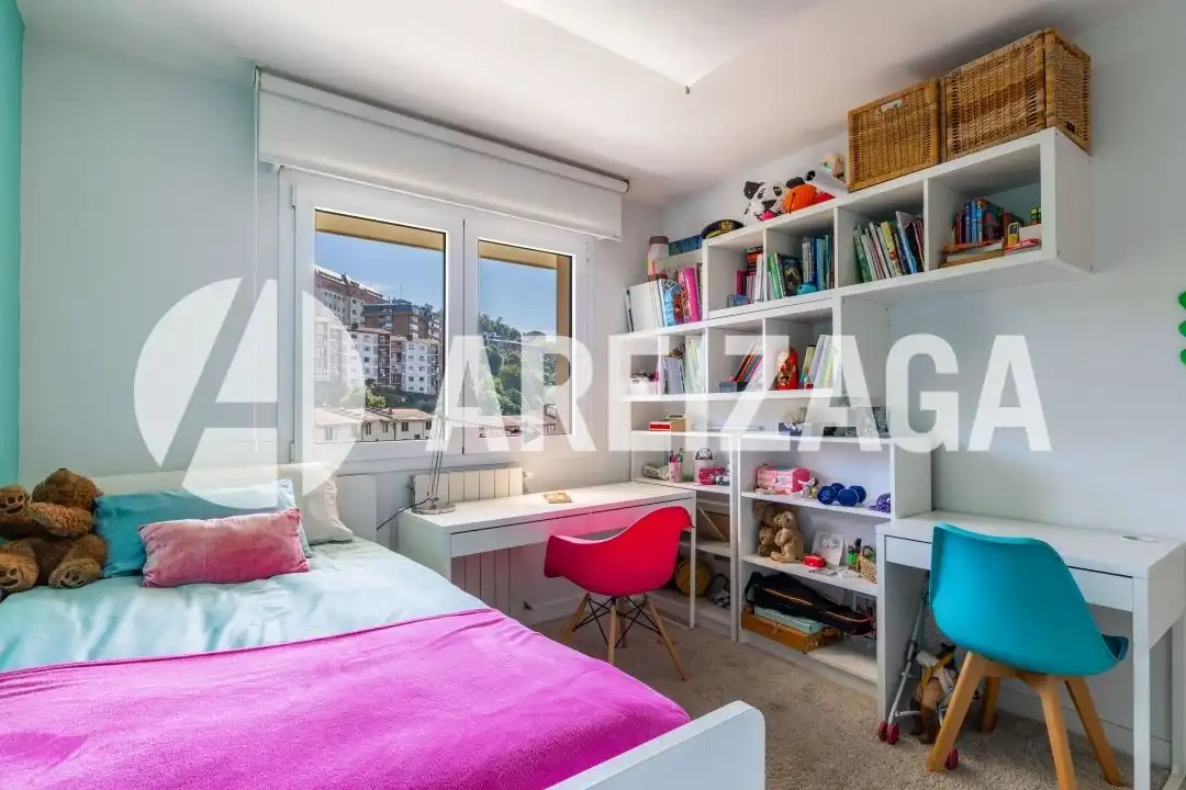Schlafzimmer von Wohnung zum Verkauf in Donostia - San Sebastián  mit Heizung, Terrasse und Balkon
