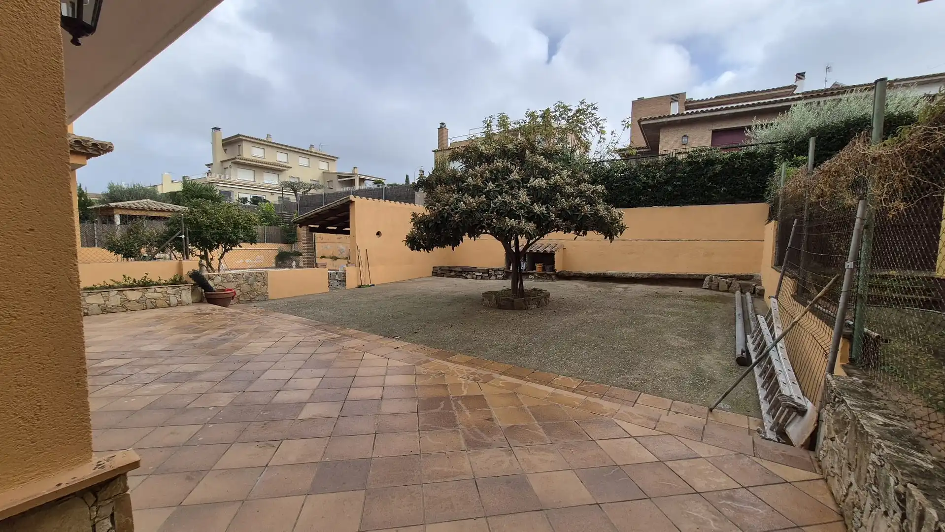 Villa con giardino in vendita a Mont-ras, imagen 5