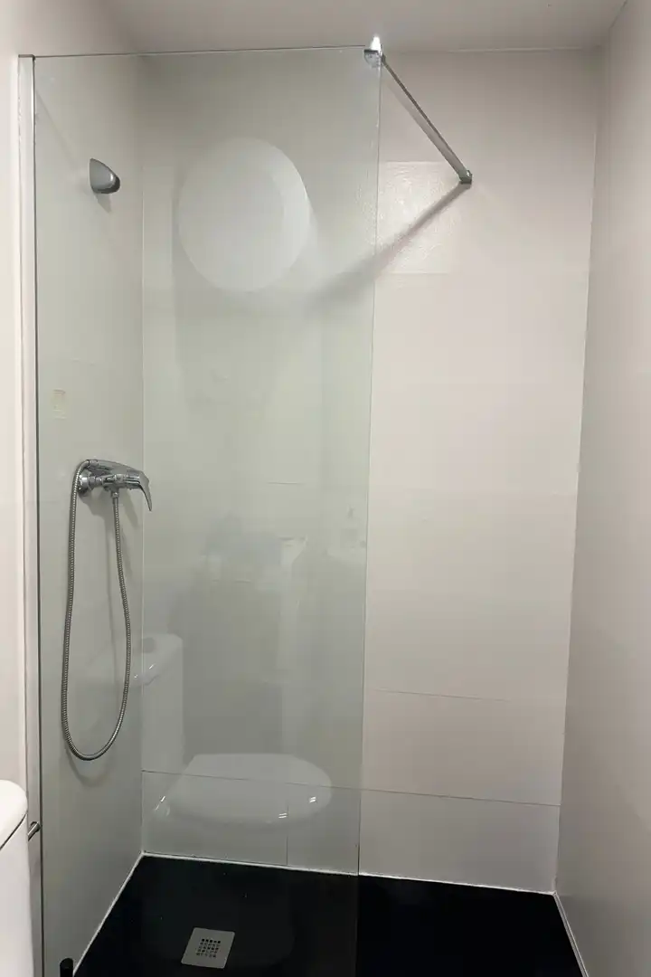 Bathroom of Apartments for sale in Málaga