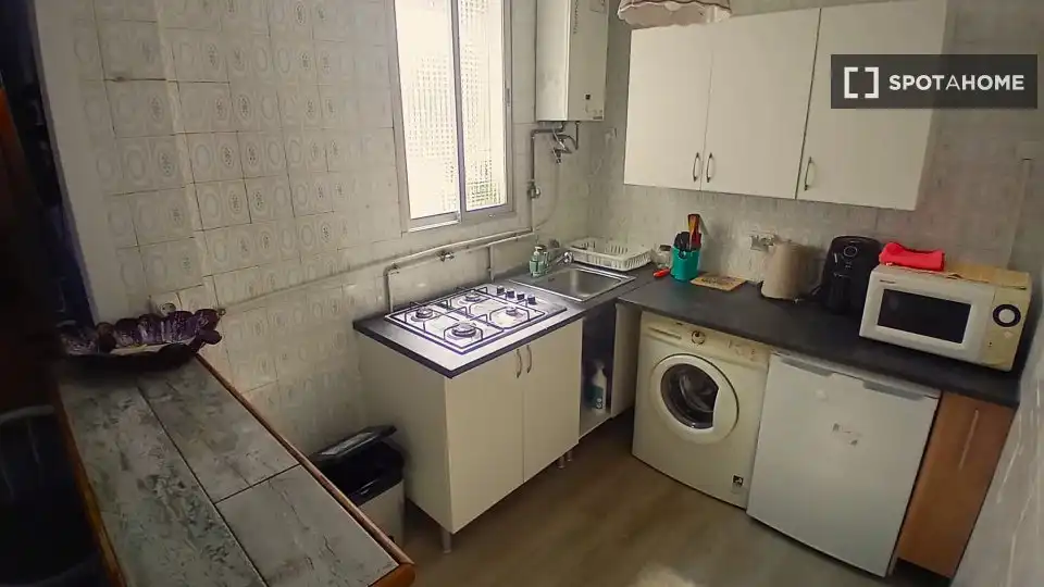 Appartamento con terrazza in affitto a Villaverde, imagen 4