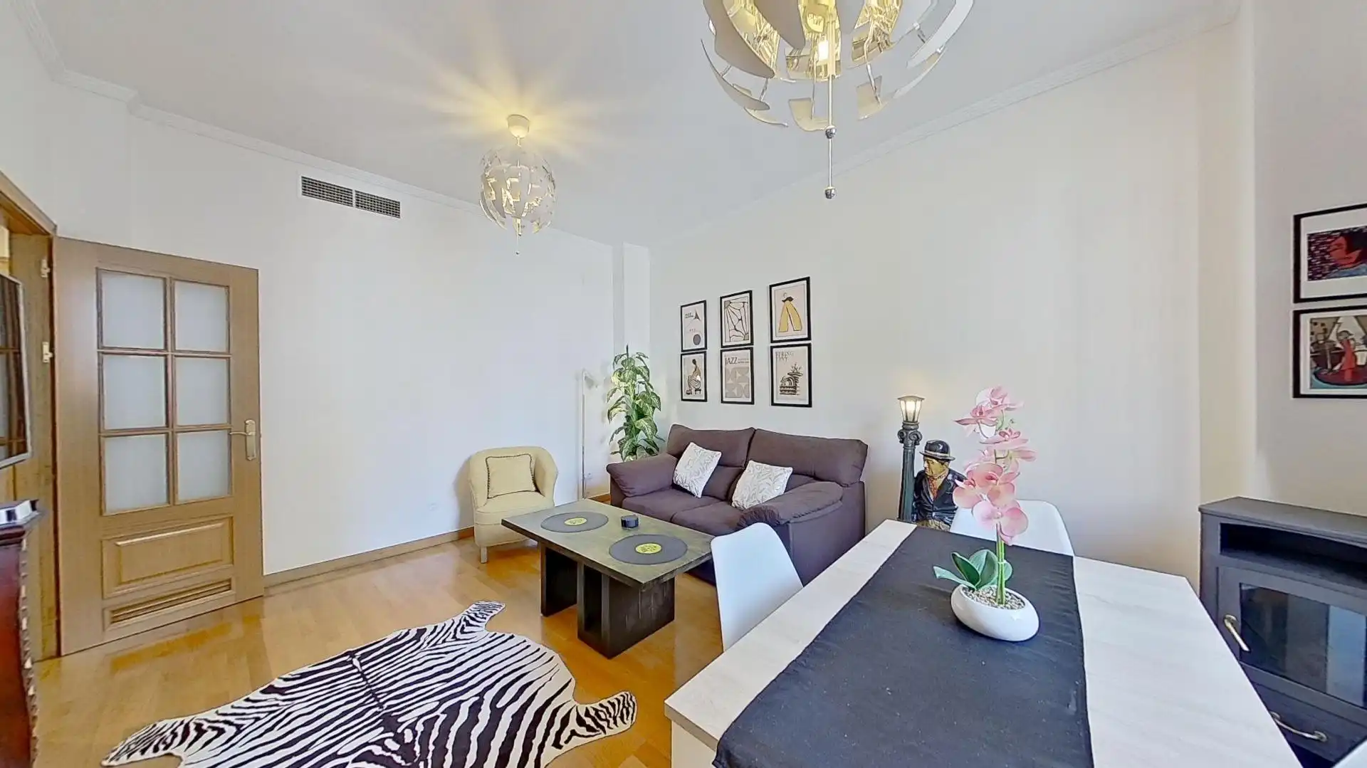 Wohnzimmer von Wohnung zur Miete in Granada mit Klimaanlage, Heizung und Möbliert