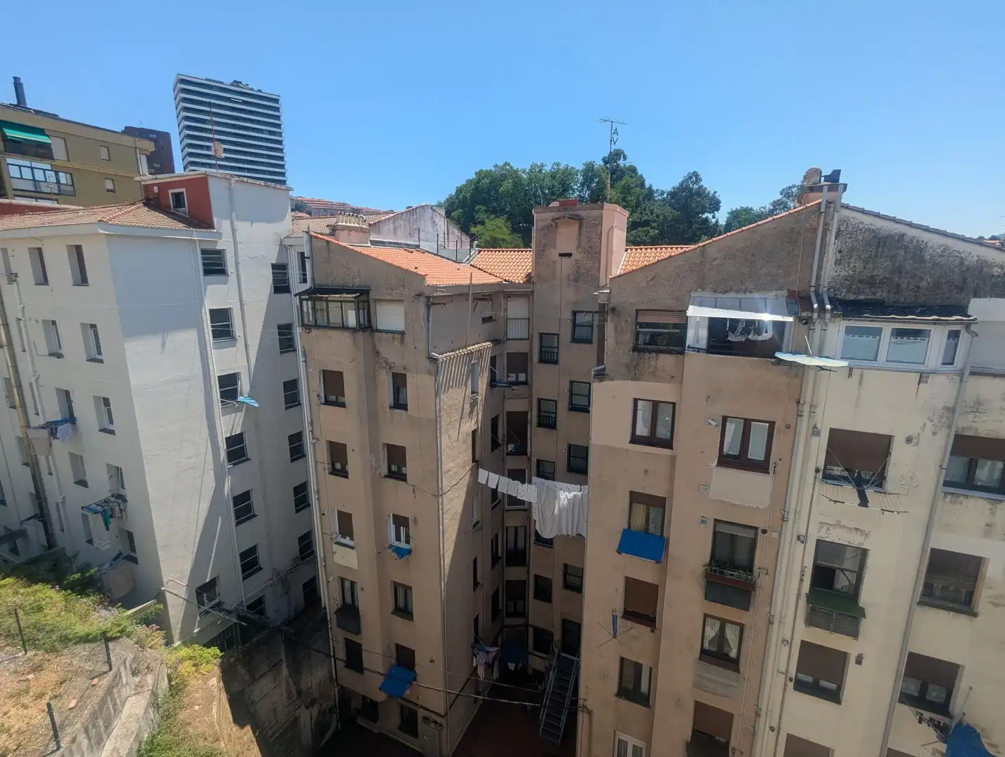 Vista exterior de Pis en venda en Bilbao  amb Moblat
