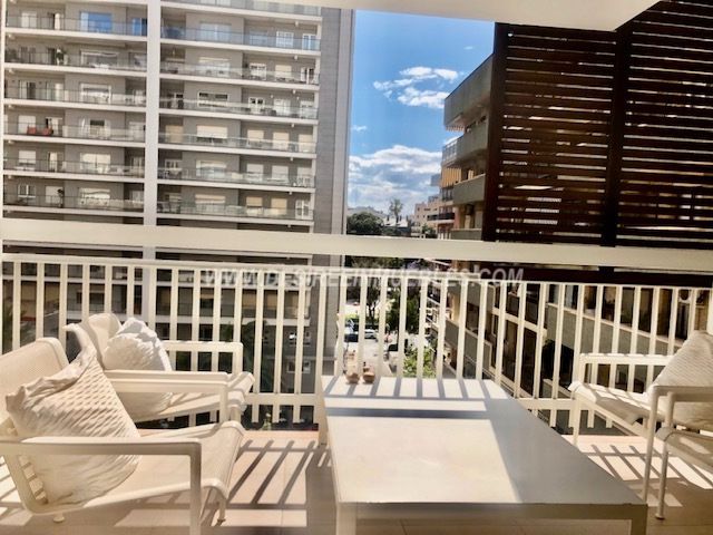 Exterior view of Flat for sale in  Valencia Capital  with Air Conditioner, Heating and Parquet flooring