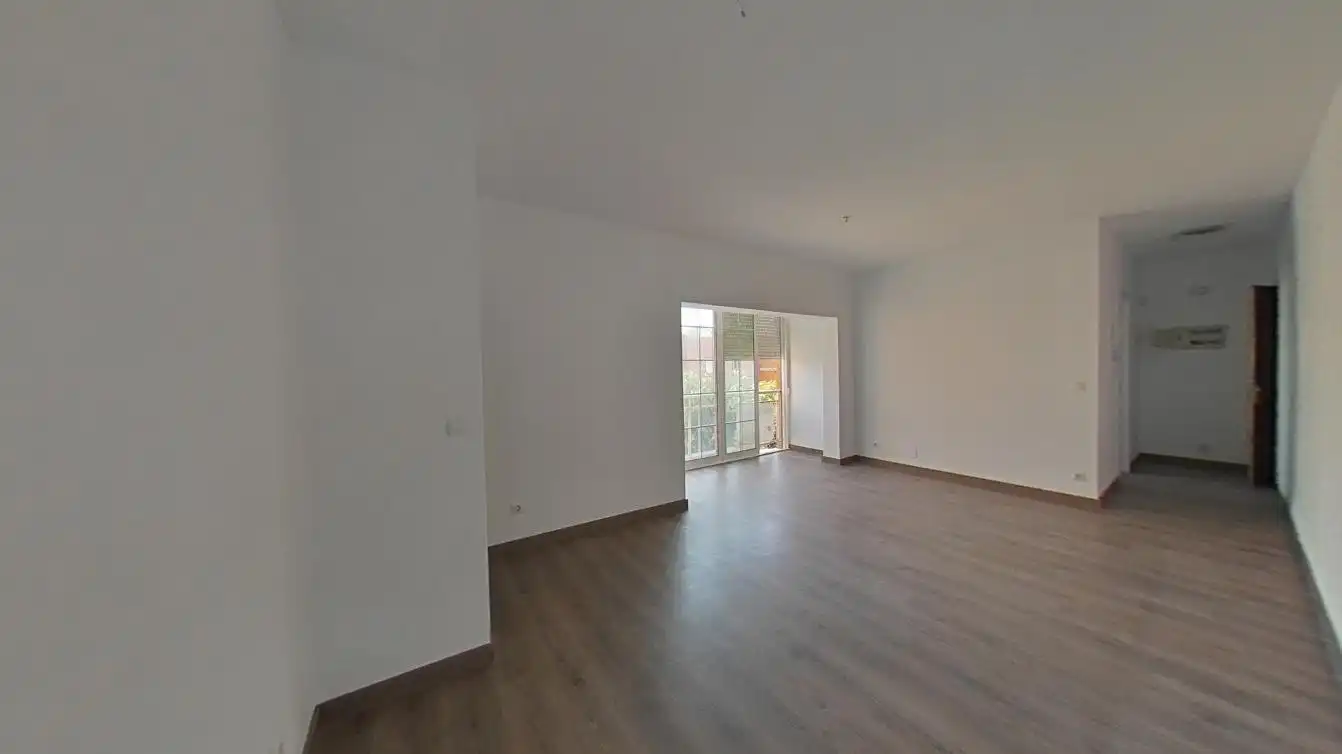 Sala de estar de Piso en venta en Sevilla con Parquet