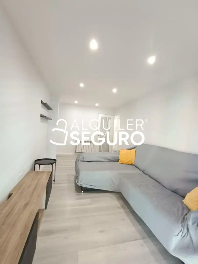 Flat for rent in Valdemorillo, Centro