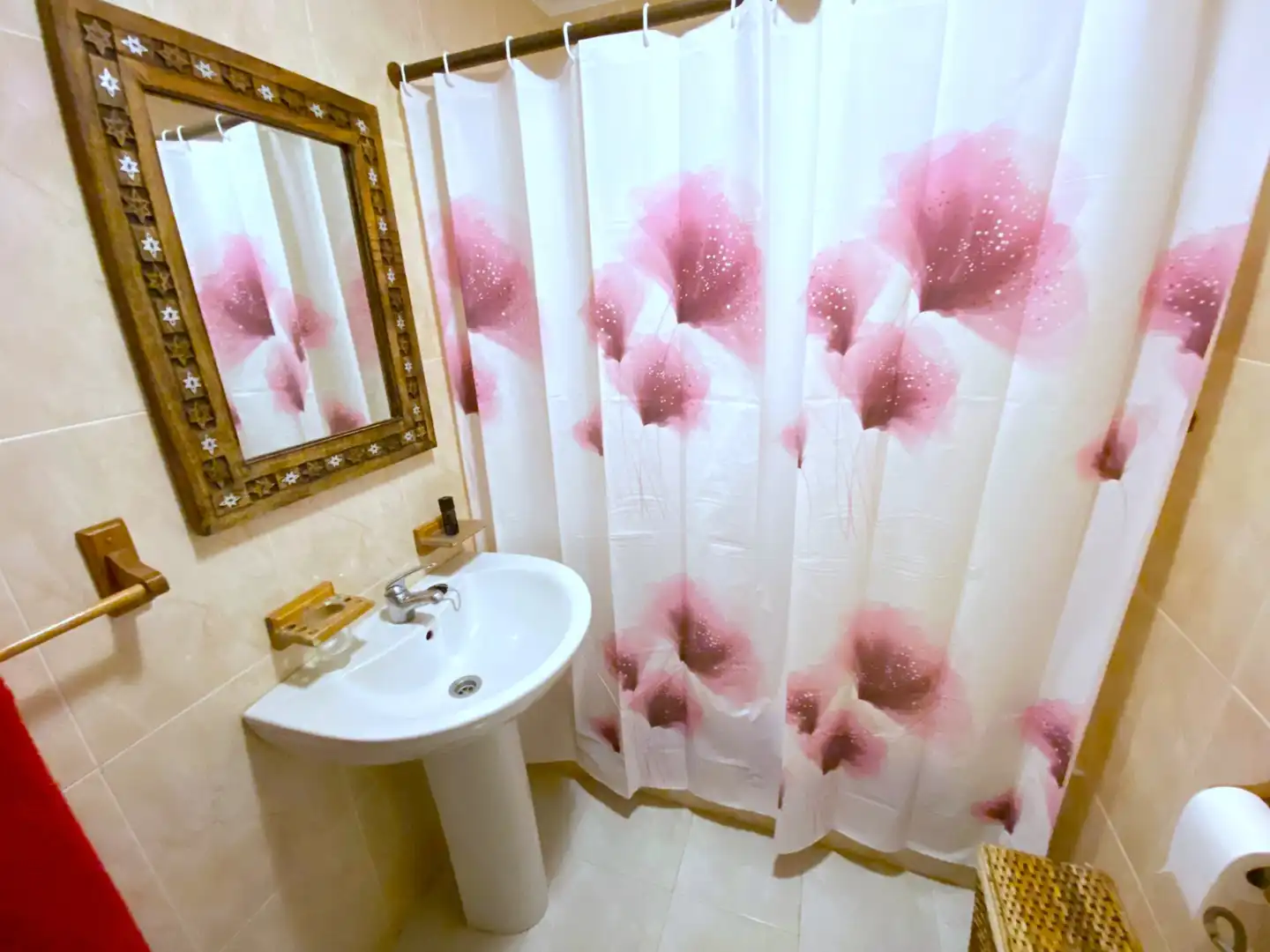 Baño de Piso en venta en Castro-Urdiales con Calefacción, Jardín privado y Parquet