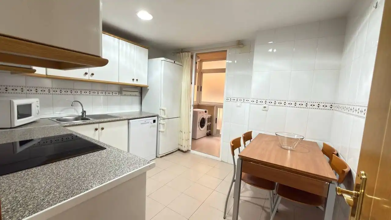 Kitchen of Flat for rent in Alicante / Alacant  with Air Conditioner, Terrace and Furnished