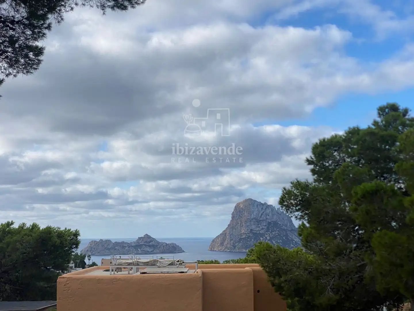 Flat for rent in Club Robinson, Cala Vedella - Cala Tarida