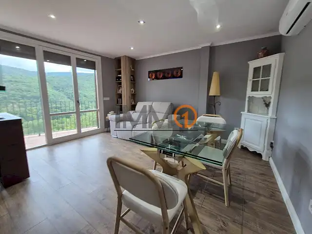 Comedor de Piso en venta en Montferrer i Castellbò con Calefacción