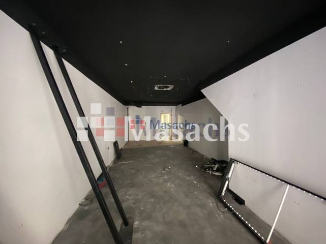 Local comercial en Alquiler en Barri del Centre