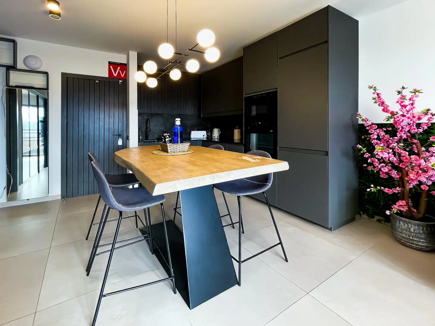 Apartamento con piscina en venta en Avenida Adeje 300 10, imagen 7