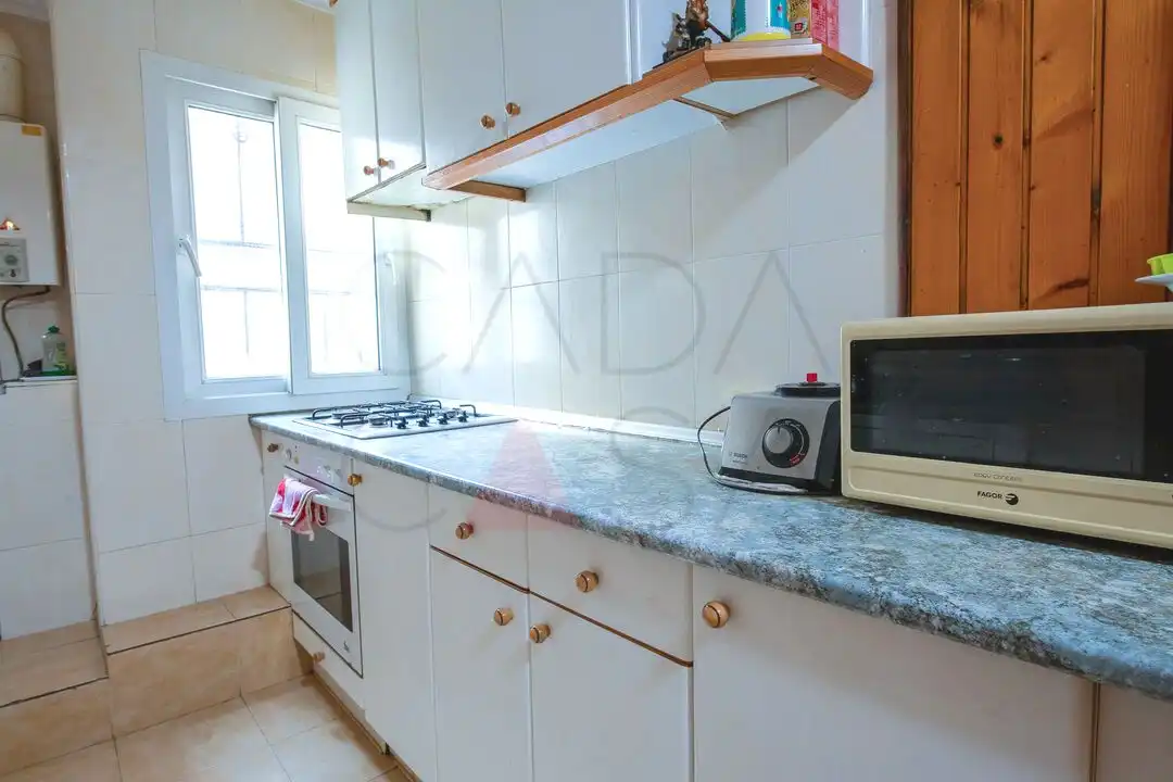 Küche von Wohnung zum Verkauf in Santander mit Heizung und Balkon