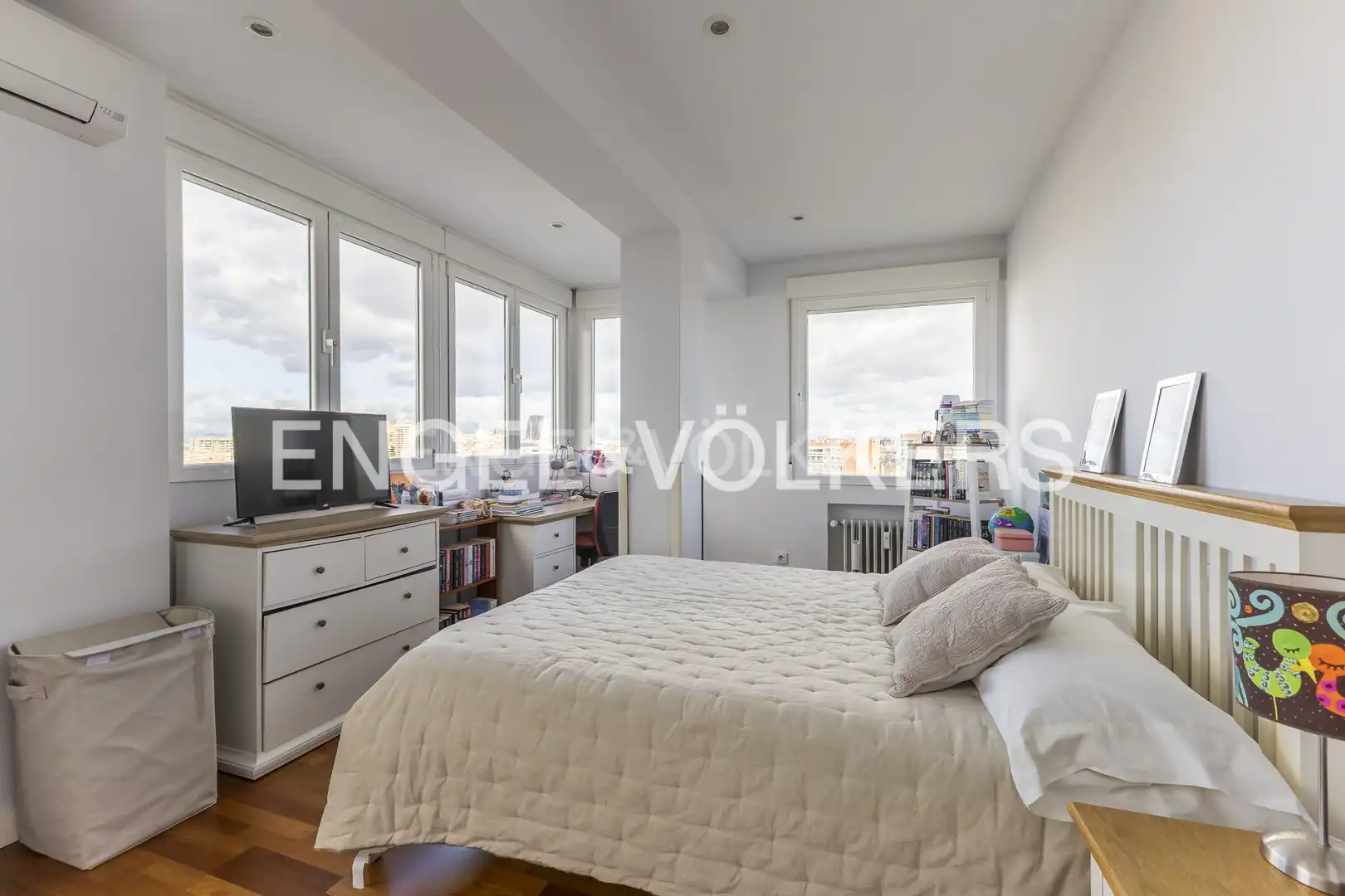 Bedroom of Attic for sale in Madrid  with Air Conditioner and Heating